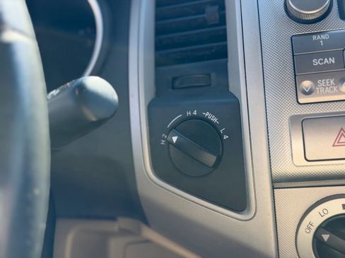 Used 2009 Toyota Tacoma 4x4 Access Cab V6 image 16