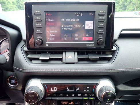 Certified 2022 Toyota RAV4 XLE w/ Convenience Package AWD/4WD image 28