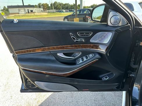Used 2014 Mercedes-Benz S 63 AMG 4MATIC Sedan image 21