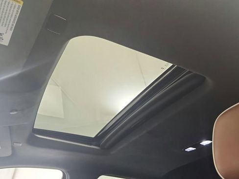 Used 2024 GMC Sierra 3500 Denali Ultimate image 35