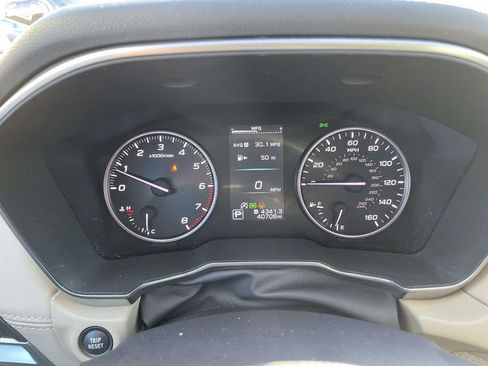 Used 2020 Subaru Outback Limited w/ Popular Package #2 image 11