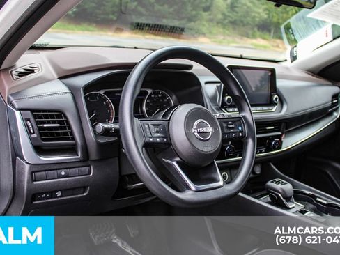 Used 2023 Nissan Rogue SV AWD/4WD image 31