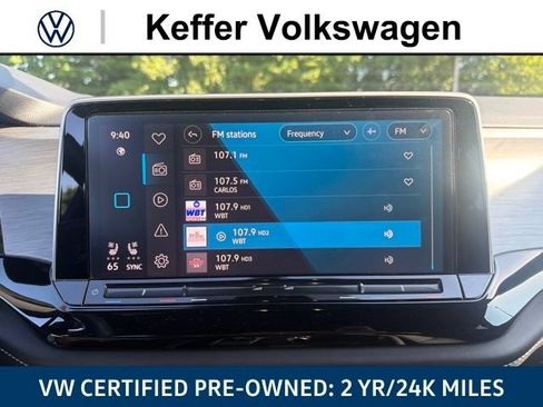 Used 2024 Volkswagen Atlas Cross Sport SE FWD image 25