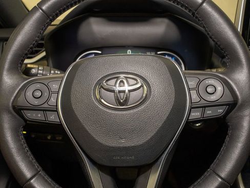 Used 2020 Toyota RAV4 XSE w/ XSE Grade Weather Package image 20