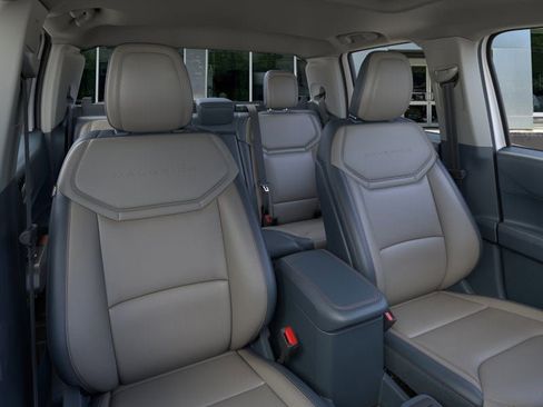 New 2026 Ford Maverick Lariat w/ 4K Tow Package image 10