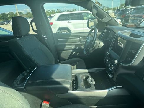 Used 2020 RAM 1500 Big Horn AWD/4WD image 9