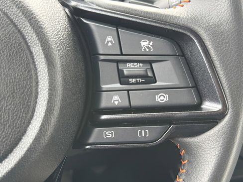 Used 2025 Subaru Crosstrek 2.5i Limited w/ Popular Package #3A image 31