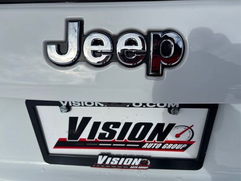 Used 2025 Jeep Compass Limited AWD/4WD image 14