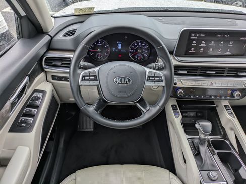 Used 2020 Kia Telluride EX FWD image 13