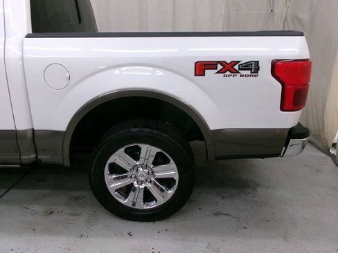 Used 2018 Ford F150 King Ranch w/ Equipment Group 601A Luxury AWD/4WD image 9