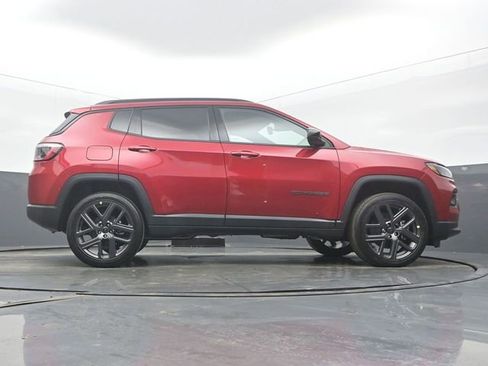 New 2026 Jeep Compass Latitude w/ Sun and Sound Group image 52