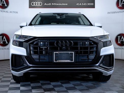 Used 2023 Audi Q8 Premium Plus AWD/4WD image 2