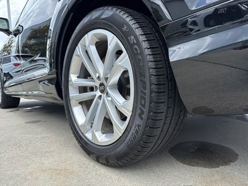 Used 2025 Audi Q7 3.0T Prestige w/ Prestige Package AWD/4WD image 9