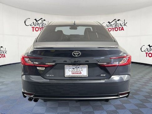Used 2025 Toyota Camry SE w/ Convenience Package FWD image 7