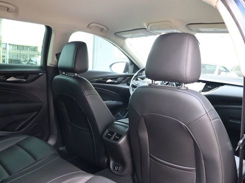 Used 2018 Buick Regal Essence w/ Driver Confidence Package #1 image 37