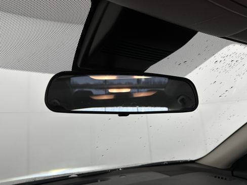 Used 2024 Nissan Altima 2.5 SV image 29