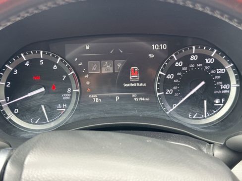 Used 2021 Toyota Highlander XLE FWD image 10