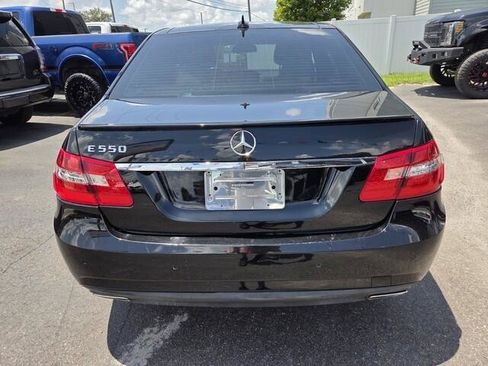 Used 2011 Mercedes-Benz E 550 Sedan image 20