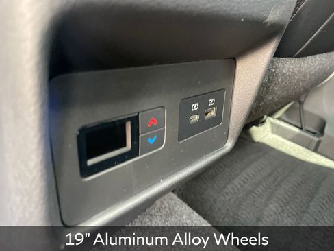 Used 2023 Nissan Rogue SL w/ SL Premium Package AWD/4WD image 14