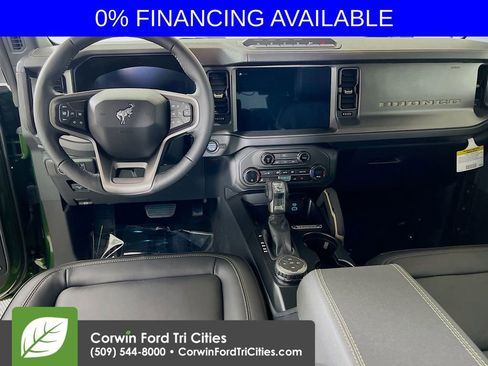 New 2025 Ford Bronco Badlands image 25