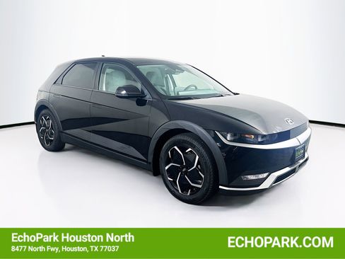 Used 2024 Hyundai Ioniq 5 SEL RWD image 1