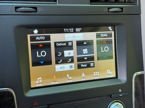 Used 2017 Lincoln Navigator L Select image 22