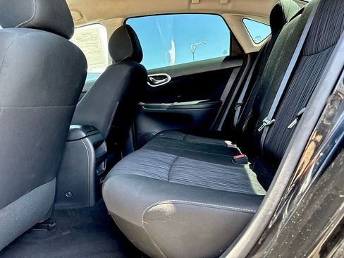 Used 2019 Nissan Sentra SV FWD image 13