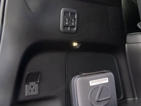 New 2025 Lexus TX 500h AWD image 14