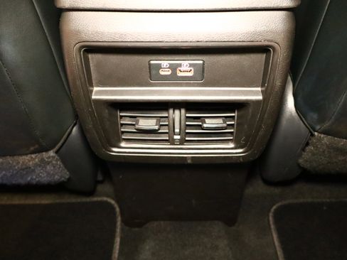 Used 2023 Nissan Murano SV image 36