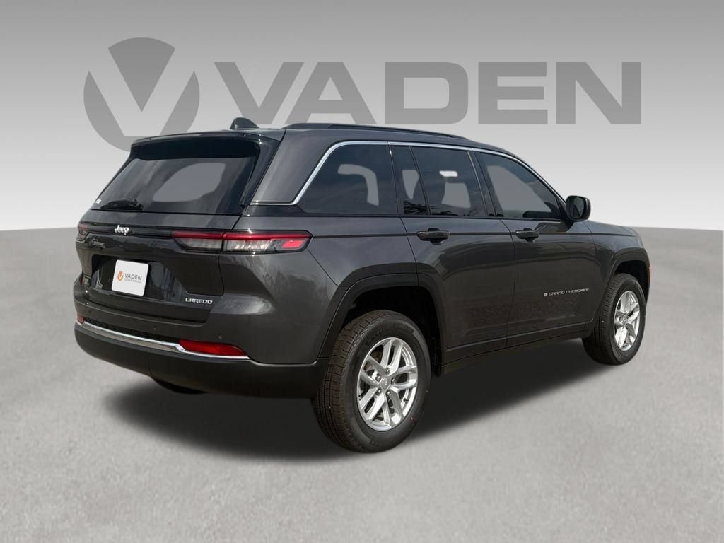 New 2026 Jeep Grand Cherokee Laredo X RWD image 19