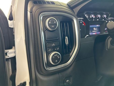 Used 2019 GMC Sierra 1500 SLE w/ SLE Value Package image 42