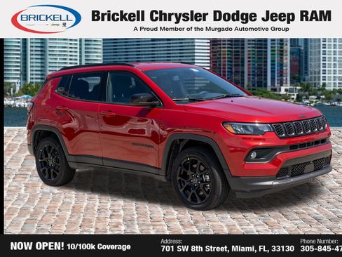 Used 2026 Jeep Compass Latitude AWD/4WD image 3