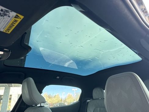 Used 2023 Polestar Polestar 2 w/ Pilot Pack image 12