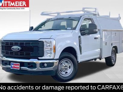 New 2026 Ford F250 XL w/ XL Chrome Package