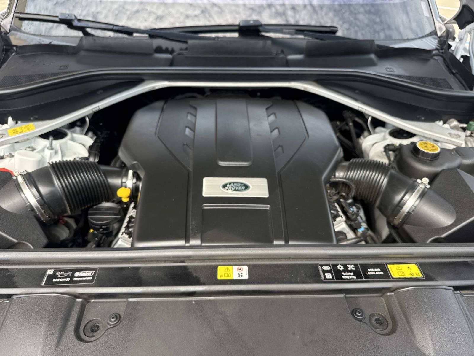 Used 2023 Land Rover Range Rover SE AWD/4WD image 6