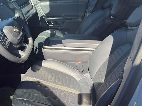 Used 2022 Rivian R1S Launch Edition AWD/4WD image 15