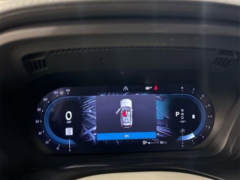 Certified 2023 Volvo XC60 B5 Ultimate w/ Climate Package image 14