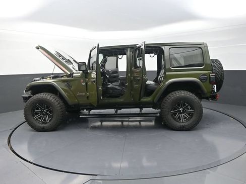 Used 2021 Jeep Wrangler Unlimited Rubicon AWD/4WD image 35
