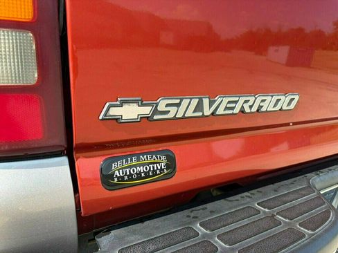 Used 2001 Chevrolet Silverado 1500 LS w/ Firm Ride Suspension Pkg RWD image 34