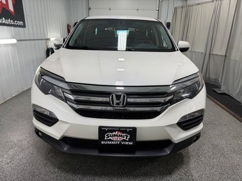 Used 2017 Honda Pilot EX image 2