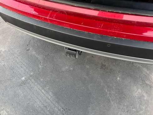 Used 2024 Ford Edge SEL w/ Convenience Package image 18