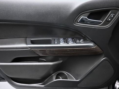 Used 2022 GMC Canyon Elevation w/ Driver Alert Package image 10