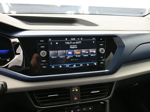 Used 2023 Volkswagen Taos SE FWD image 43