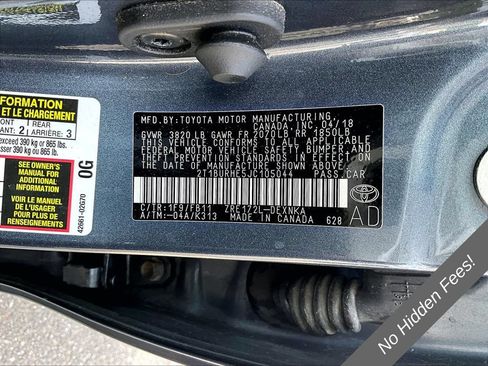 Used 2018 Toyota Corolla LE w/ Body Protection Package FWD image 30