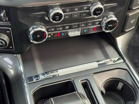 Certified 2022 Ford F150 Lariat w/ Equipment Group 502A High AWD/4WD image 17