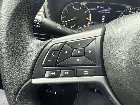 Used 2024 Nissan Altima 2.5 SV image 32