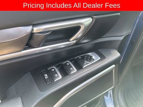 Used 2023 Kia Telluride S w/ S Sunroof Package FWD image 12