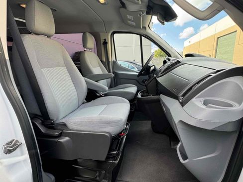Used 2016 Ford Transit 350 XLT image 50
