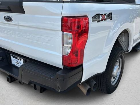 Used 2020 Ford F250 XL w/ Power Equipment Group AWD/4WD image 36