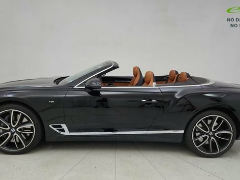 Used 2022 Bentley Continental GT AWD/4WD image 10